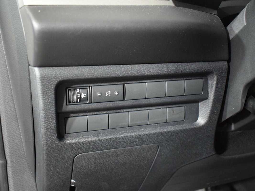 Mitsubishi Outlander с пробегом — 2022 год. Фото: #13