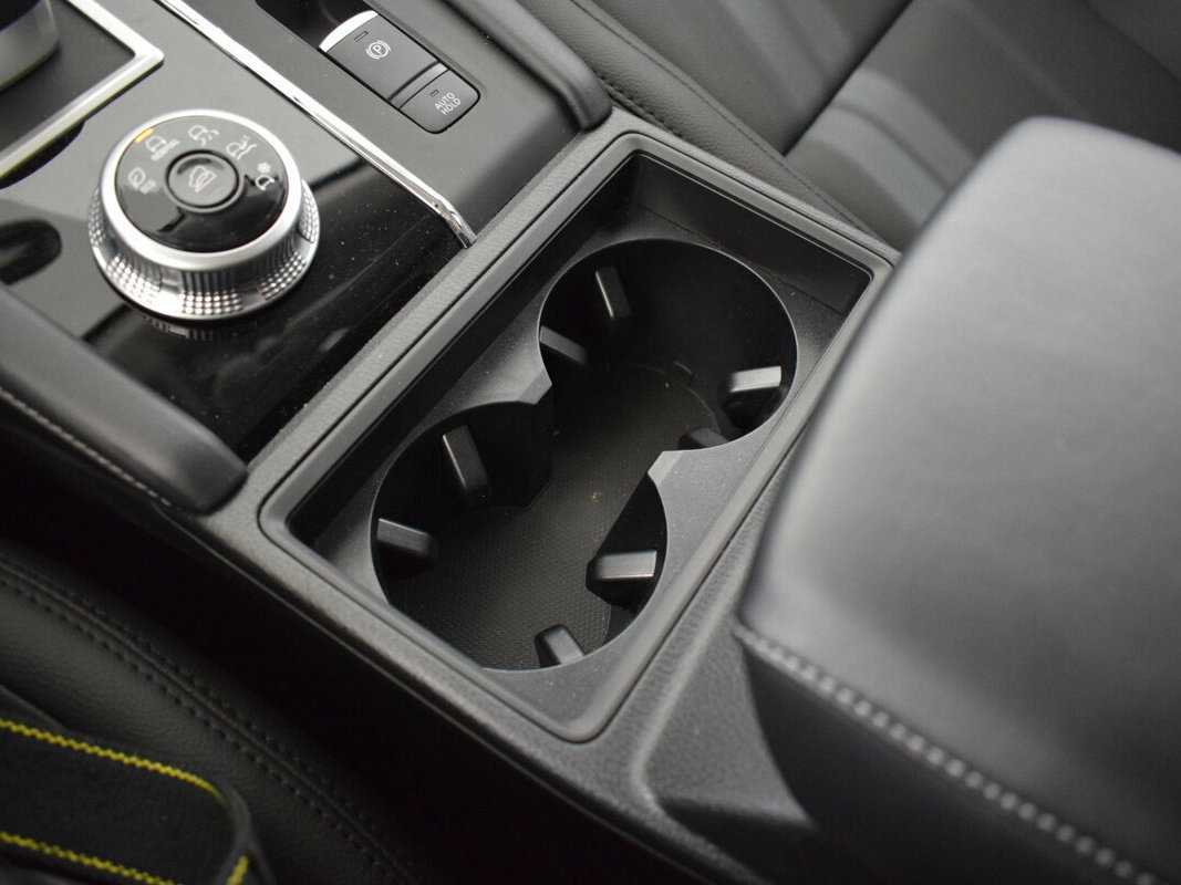 Mitsubishi Outlander с пробегом — 2022 год. Фото: #25