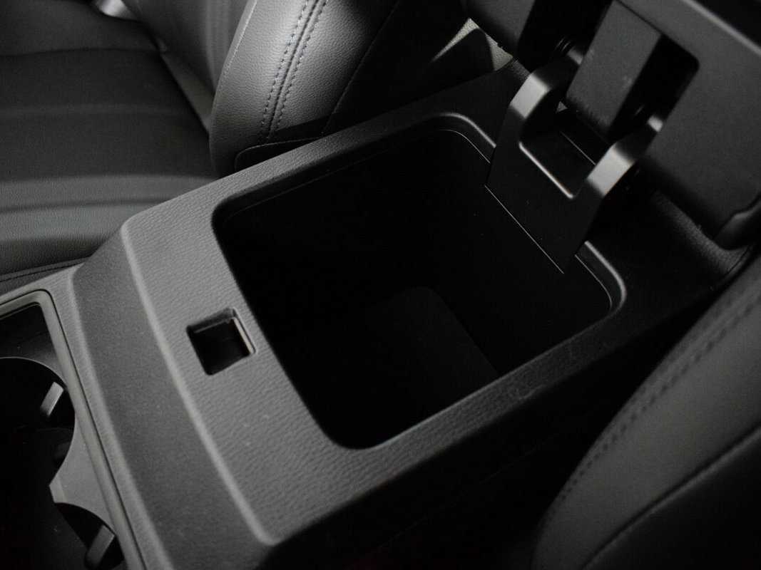 Mitsubishi Outlander с пробегом — 2022 год. Фото: #26