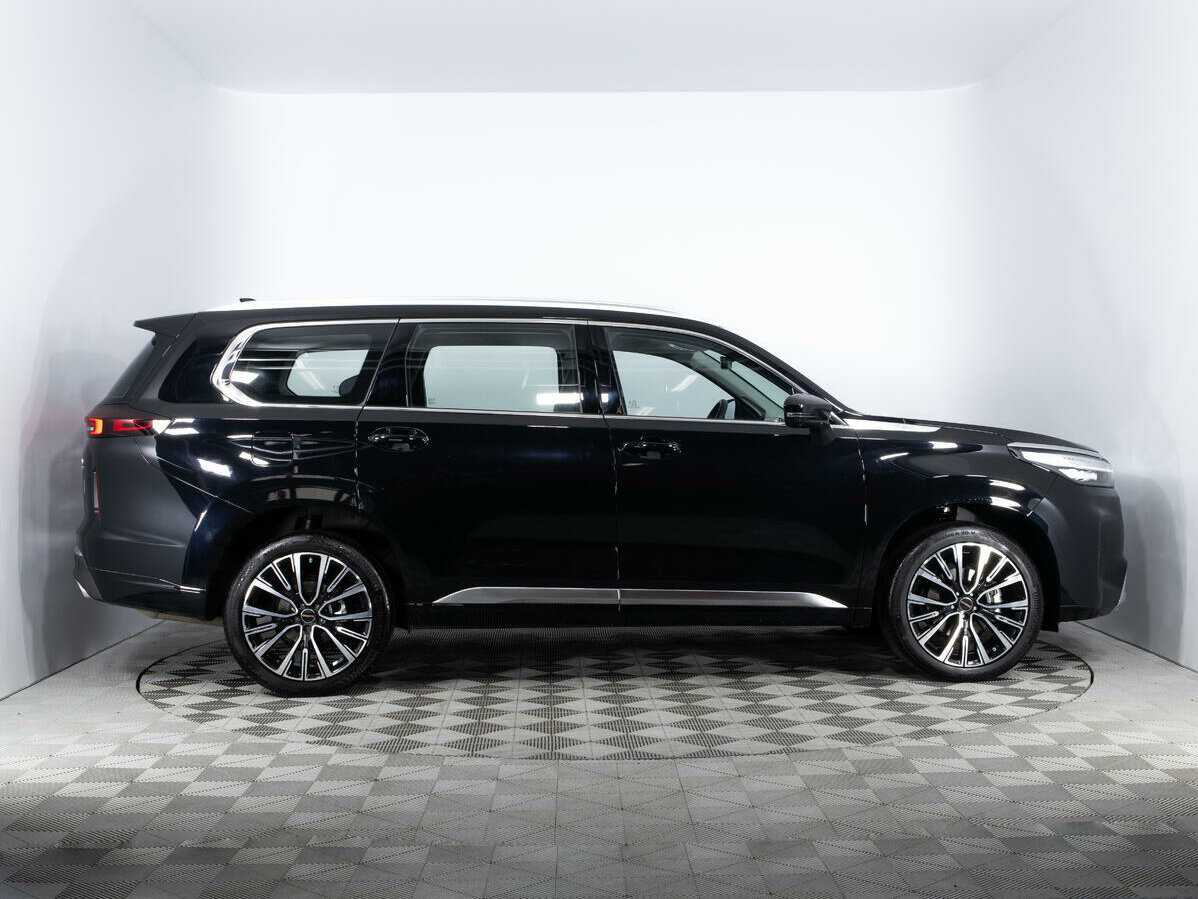 EXEED VX с пробегом — 2023 год. Фото: #3