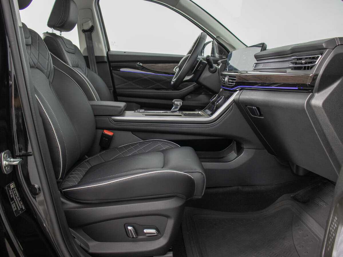 EXEED VX с пробегом — 2023 год. Фото: #9