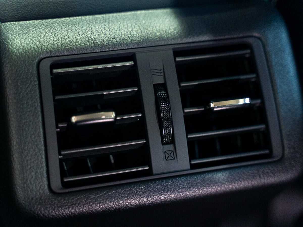 Mitsubishi Outlander с пробегом — 2022 год. Фото: #18