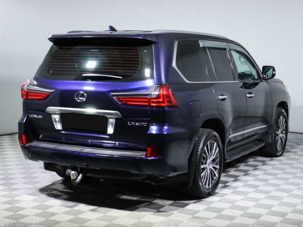 Lexus LX с пробегом — 2015 год. Фото: #3