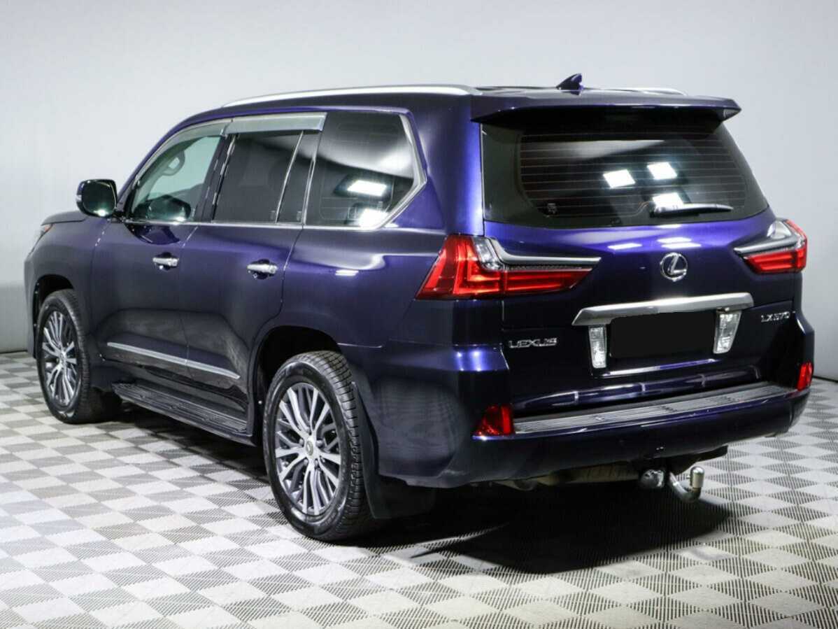 Lexus LX с пробегом — 2015 год. Фото: #5