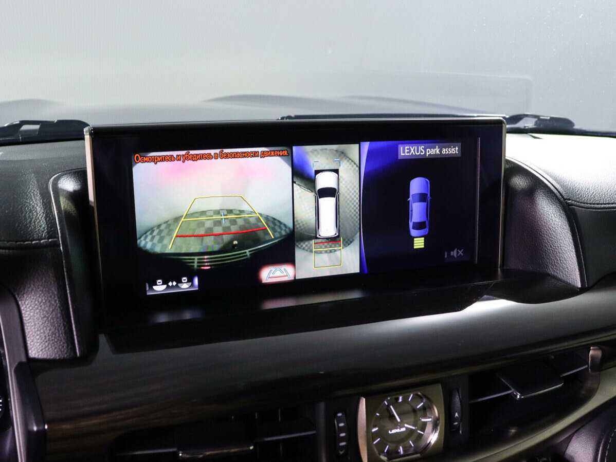 Lexus LX с пробегом — 2015 год. Фото: #24