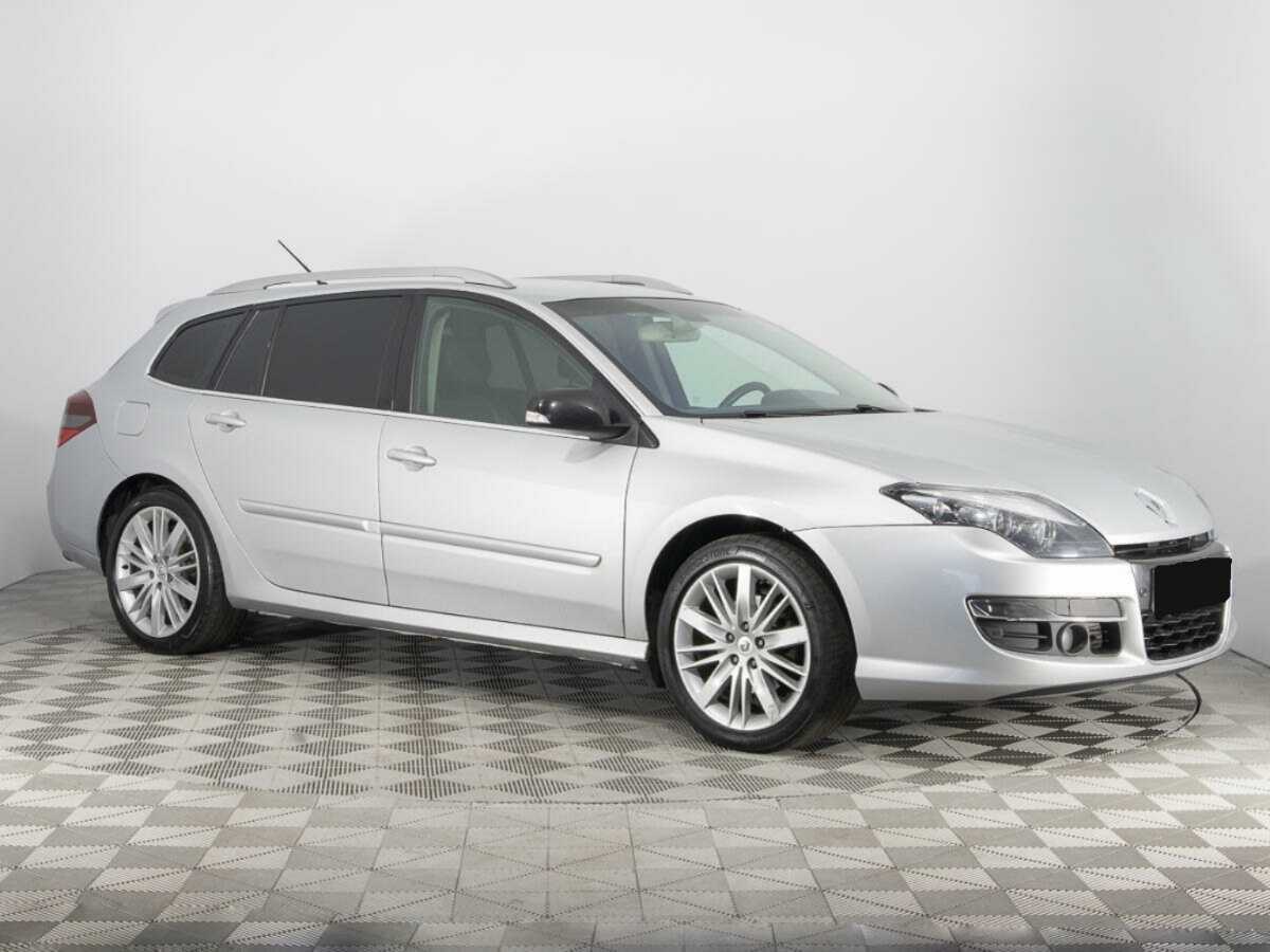 Renault Laguna с пробегом — 2008 год. Фото: #2