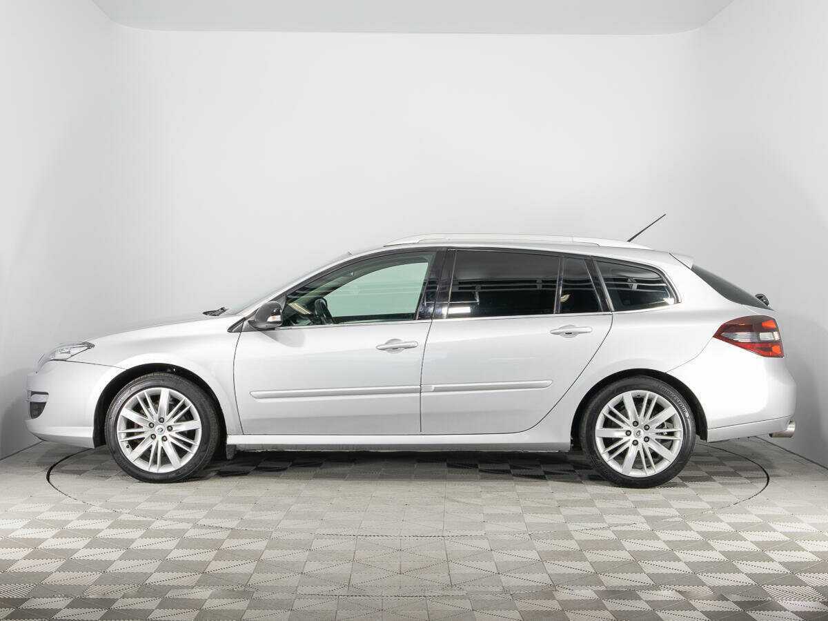 Renault Laguna с пробегом — 2008 год. Фото: #7