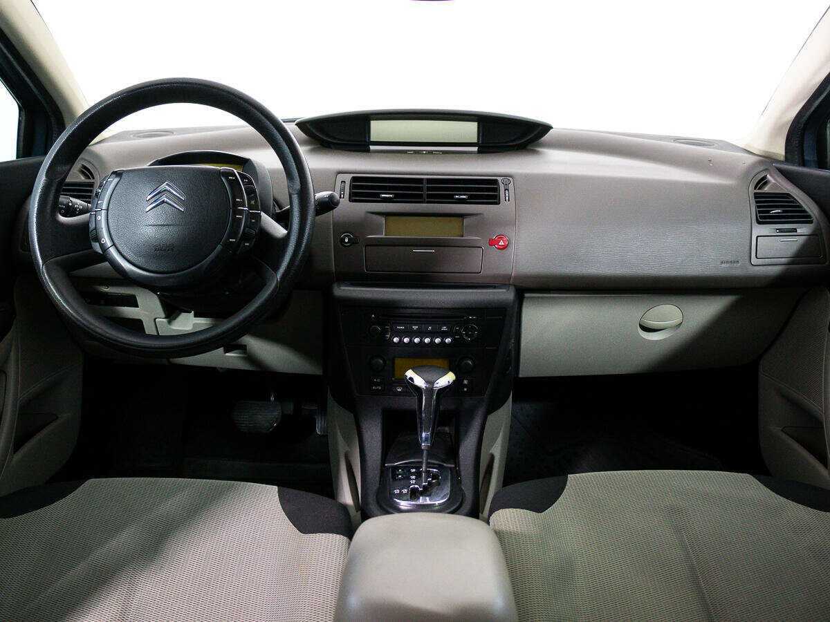 Citroen C4 с пробегом — 2005 год. Фото: #12