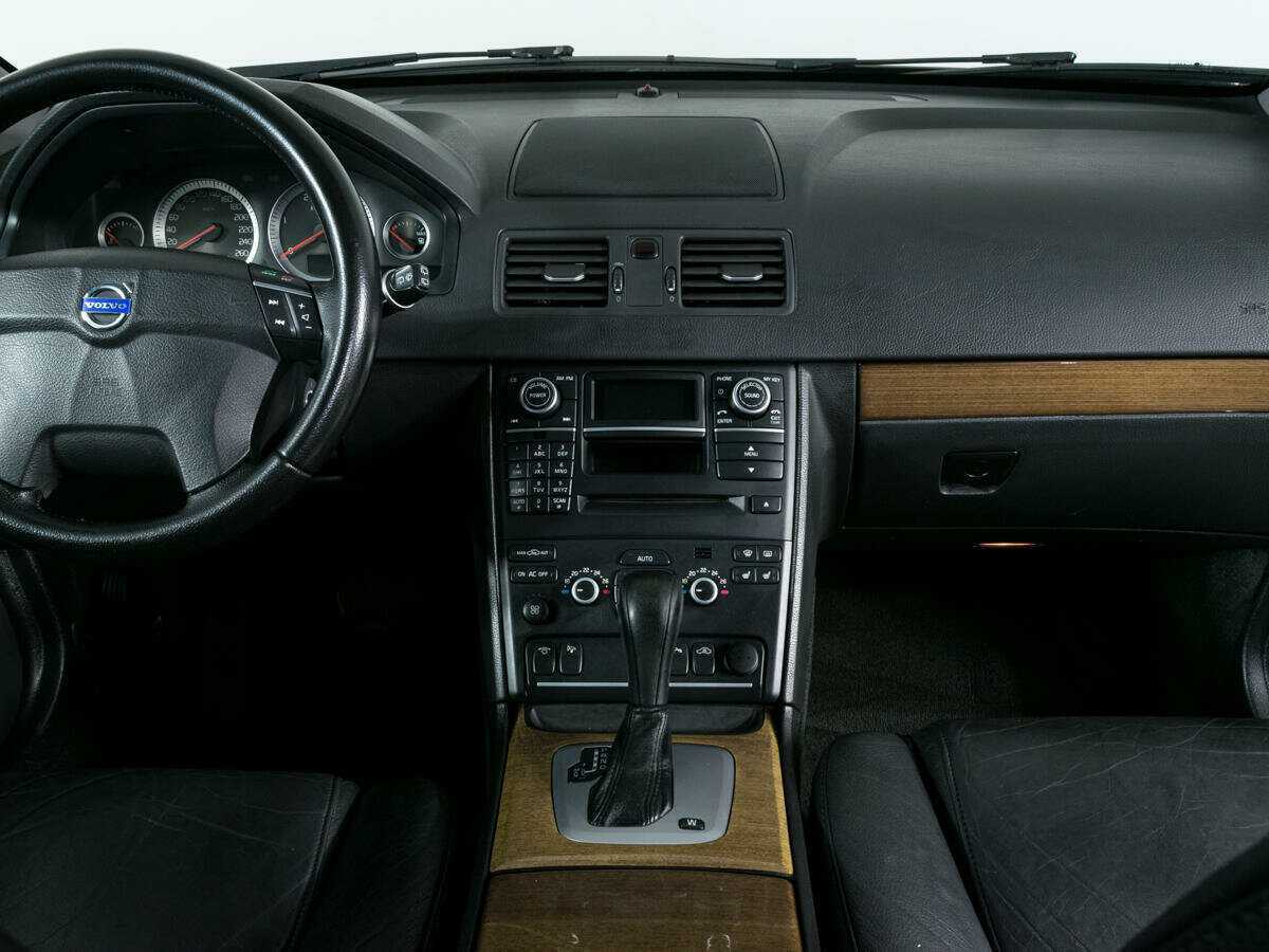 Volvo XC90 с пробегом — 2011 год. Фото: #6