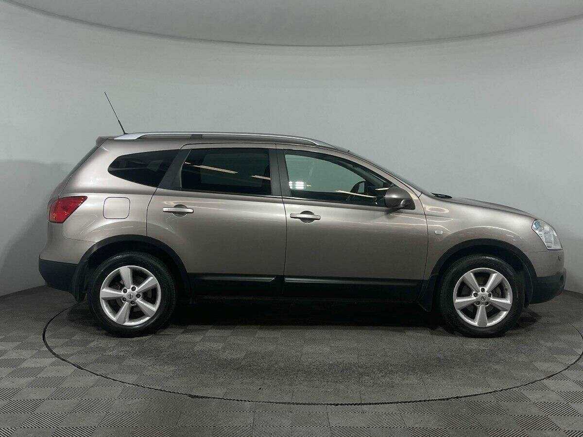 Nissan Qashqai+2 с пробегом — 2008 год. Фото: #3