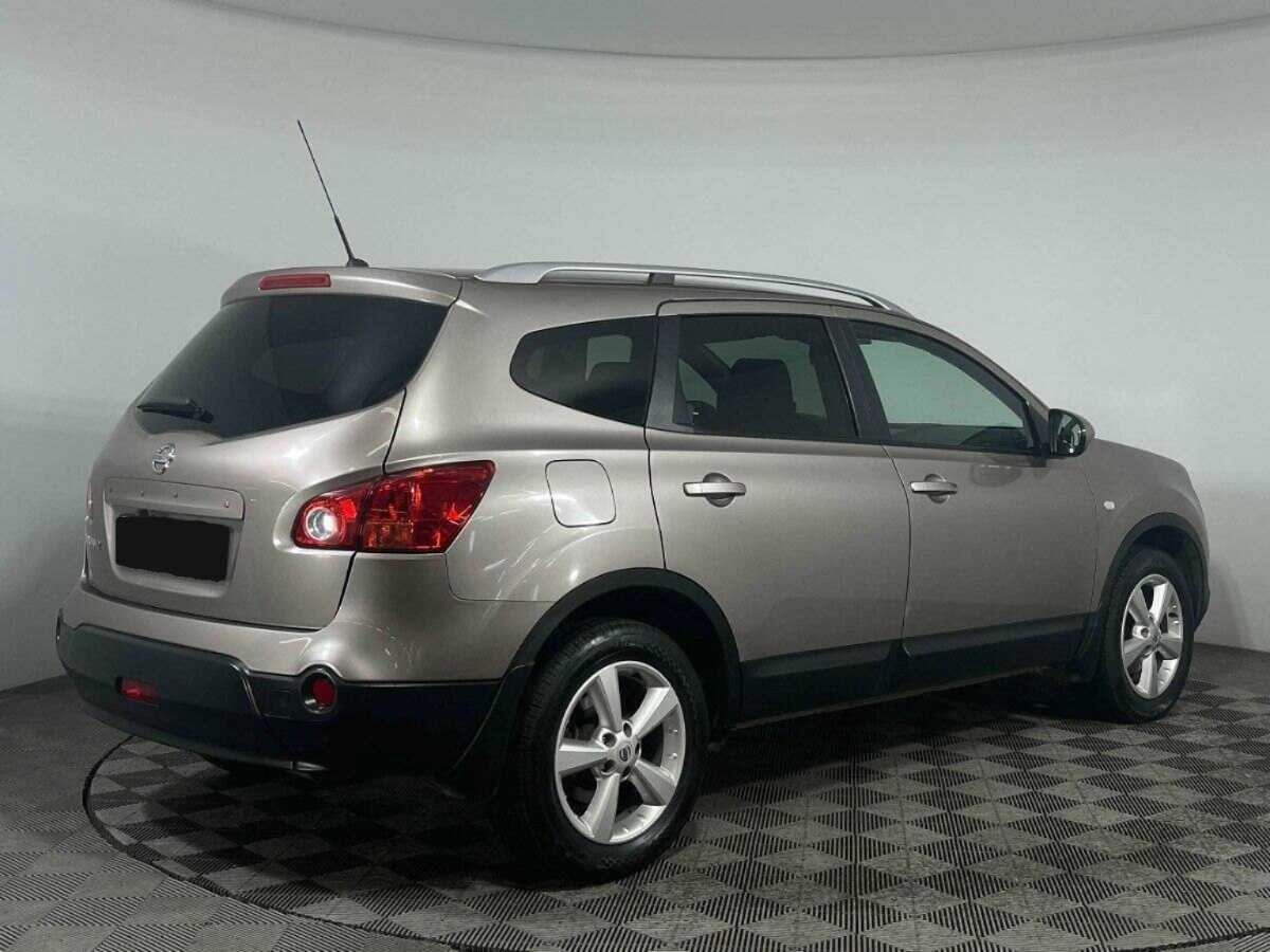 Nissan Qashqai+2 с пробегом — 2008 год. Фото: #4