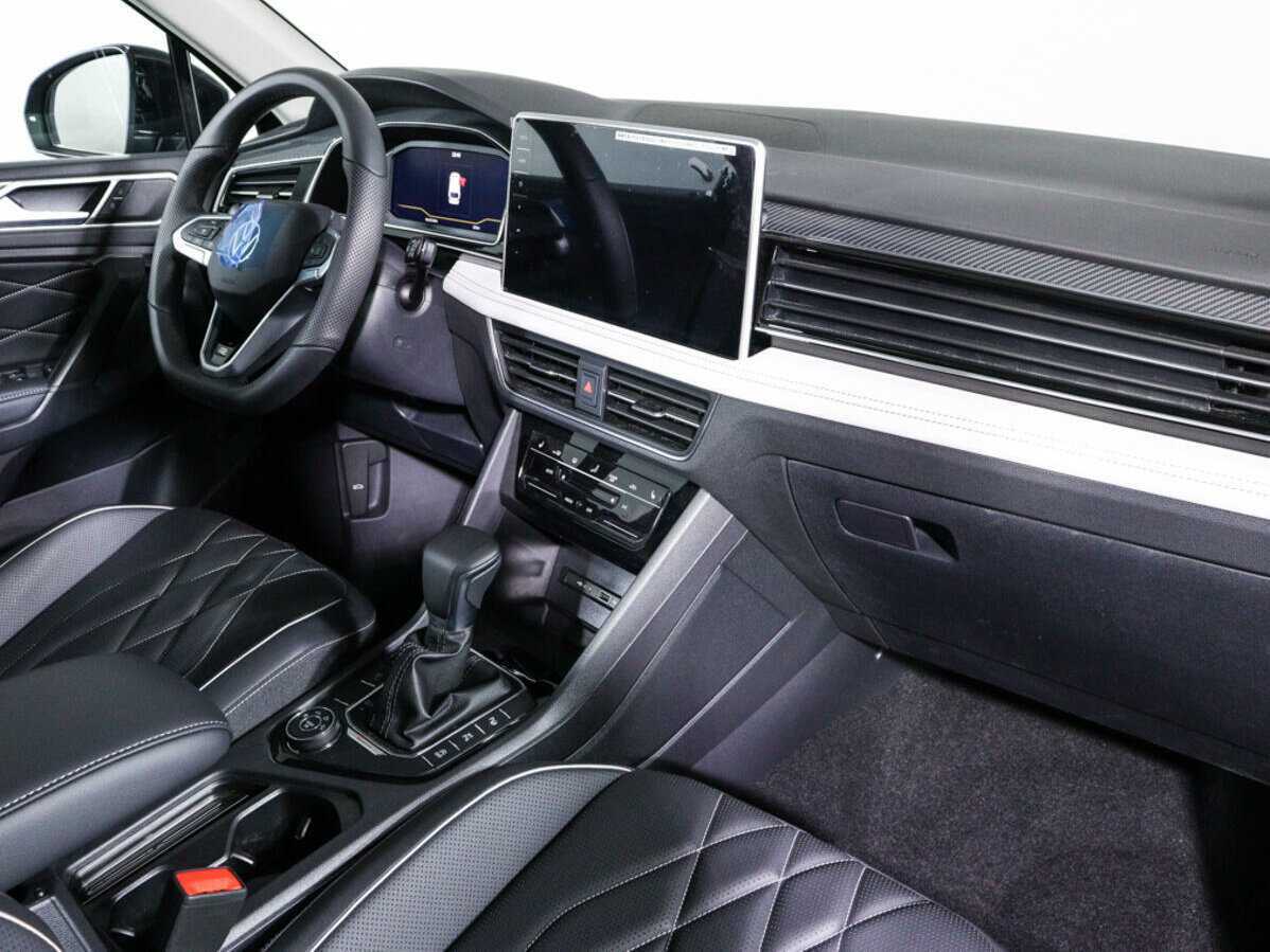 Volkswagen Tiguan с пробегом — 2023 год. Фото: #6