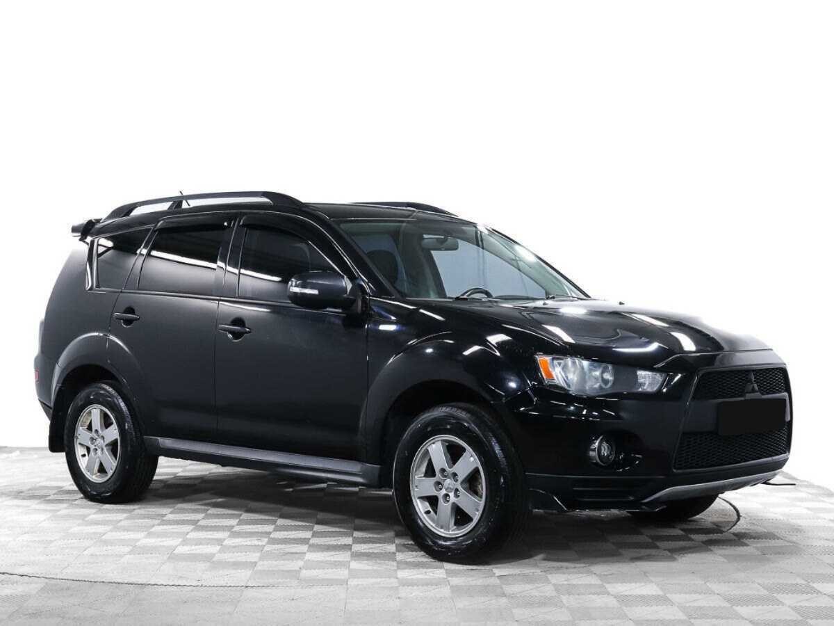 Mitsubishi Outlander с пробегом — 2011 год. Фото: #1