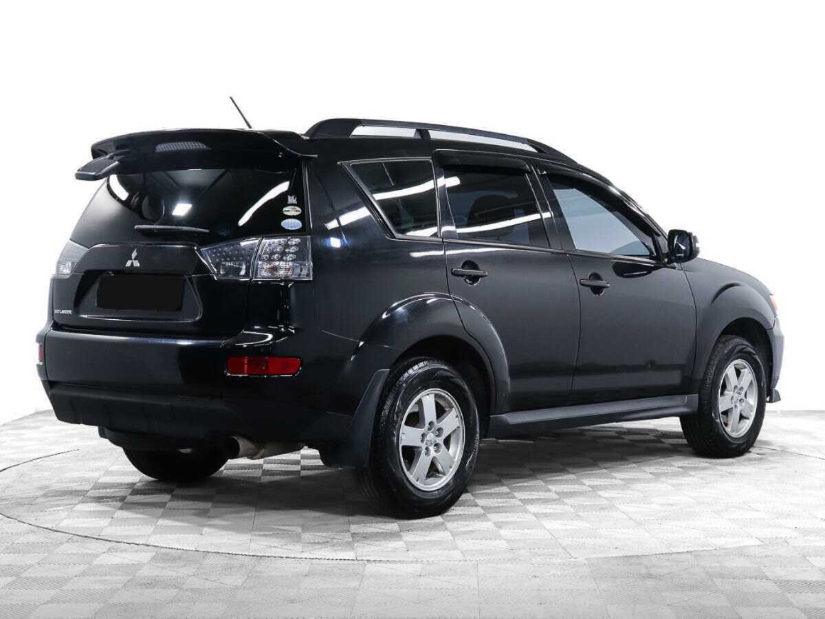 Mitsubishi Outlander с пробегом — 2011 год. Фото: #3