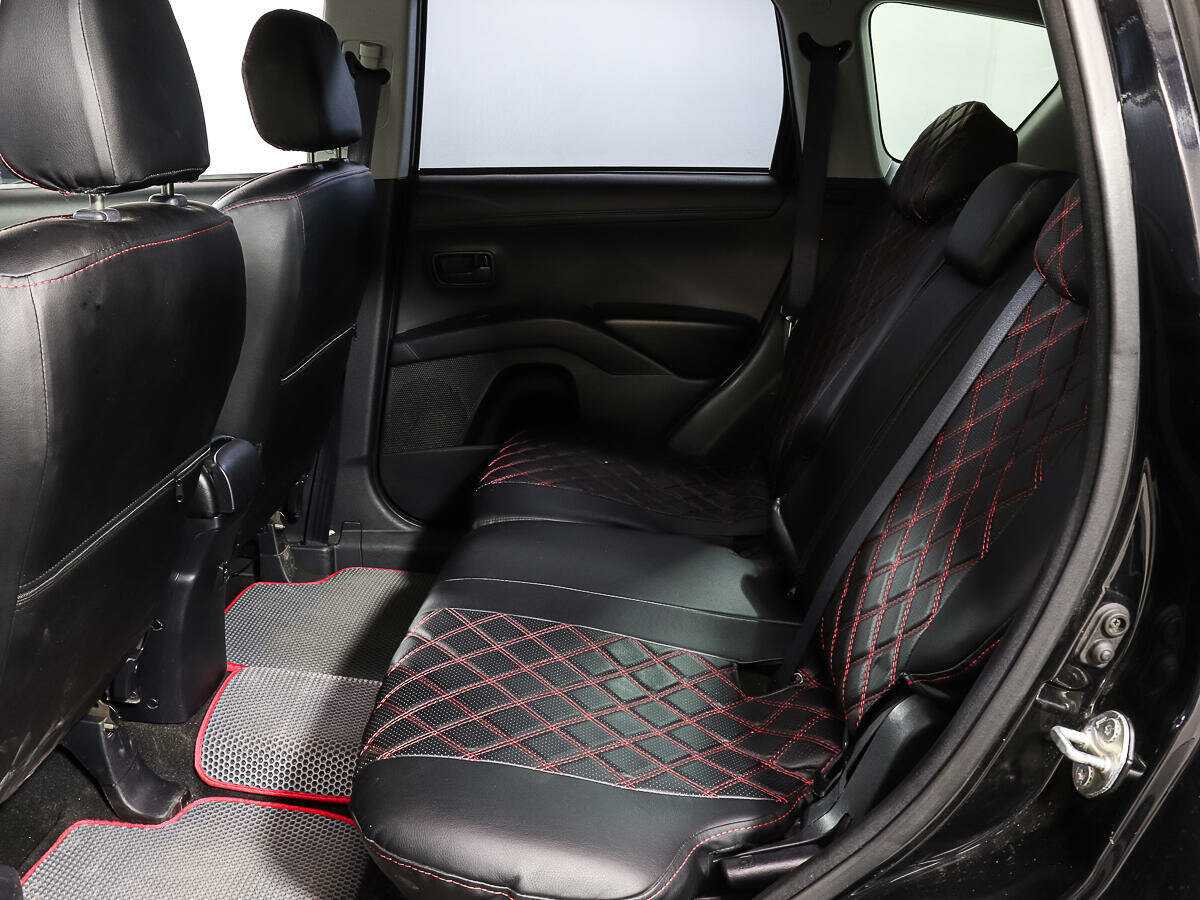 Mitsubishi Outlander с пробегом — 2011 год. Фото: #8