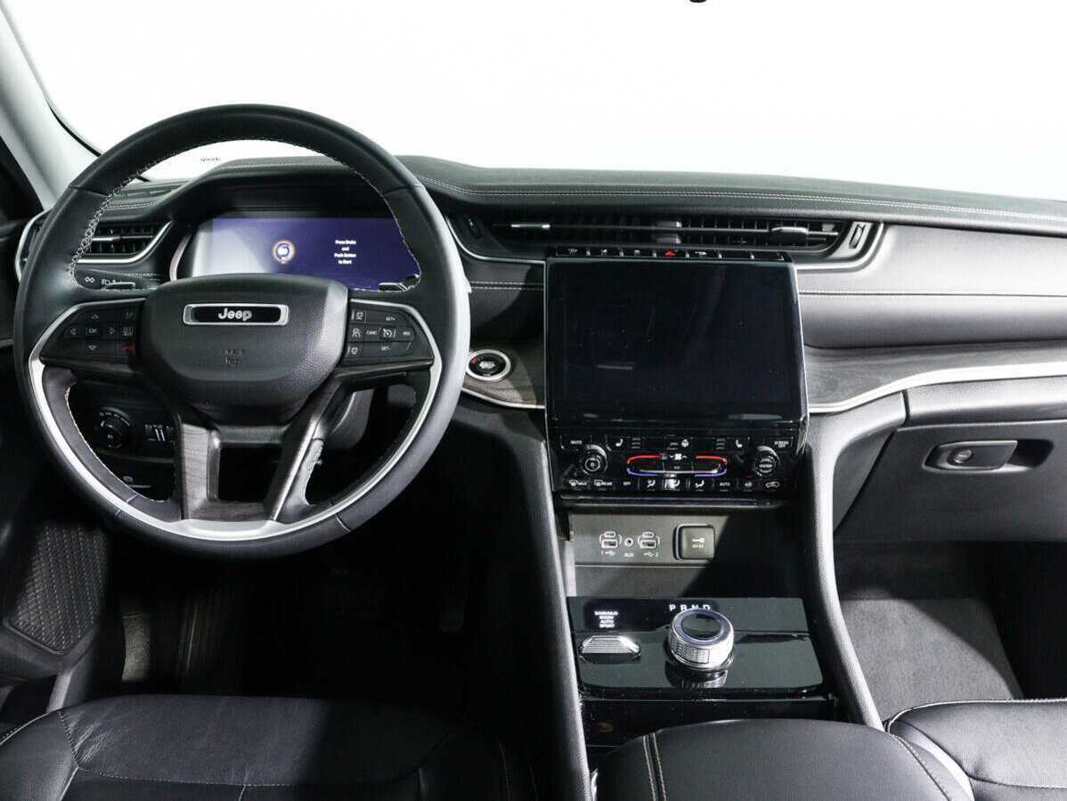 Jeep Grand Cherokee с пробегом — 2022 год. Фото: #11