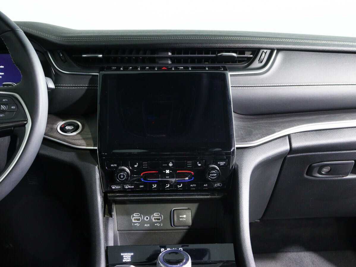 Jeep Grand Cherokee с пробегом — 2022 год. Фото: #12