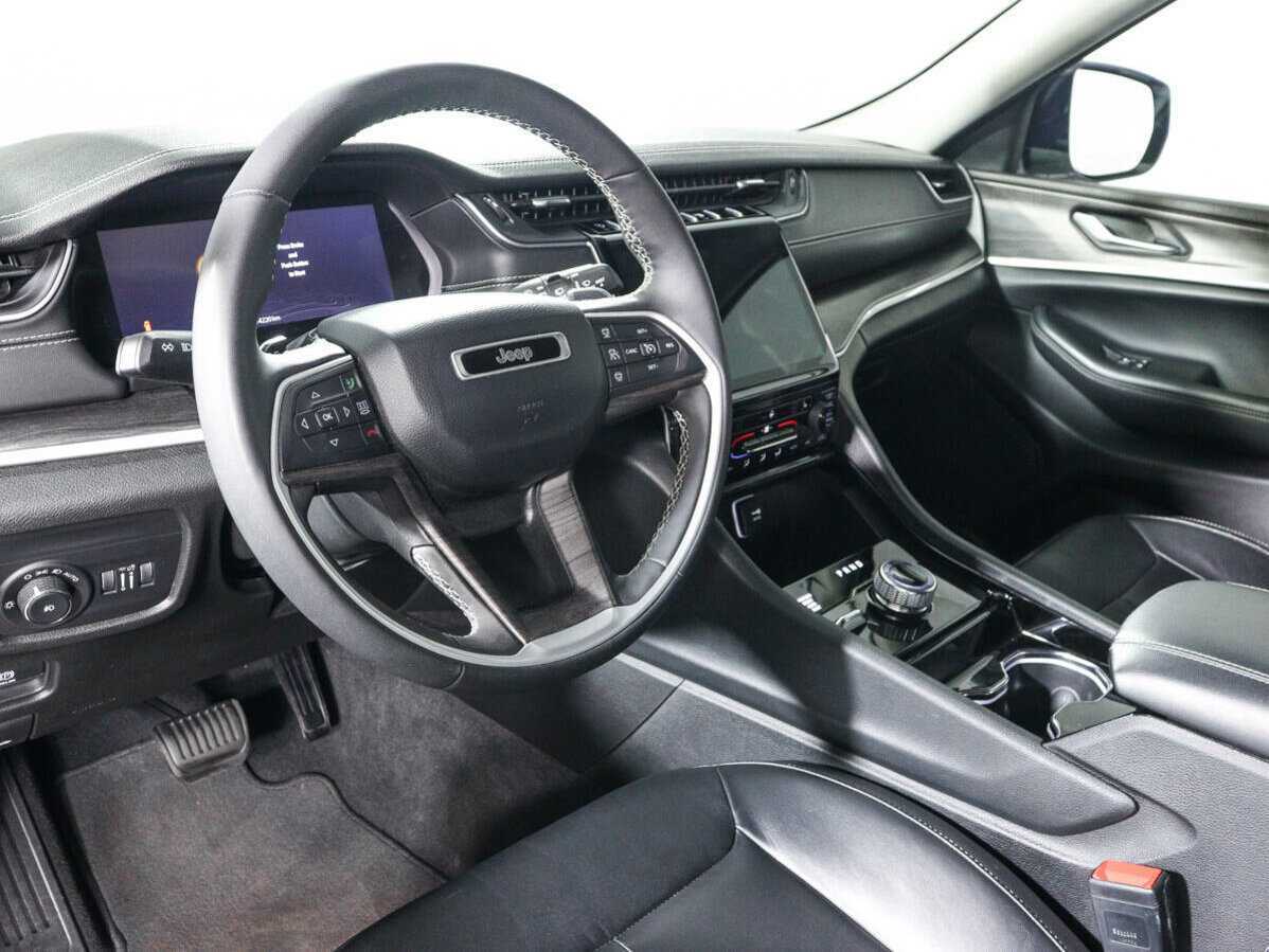 Jeep Grand Cherokee с пробегом — 2022 год. Фото: #13