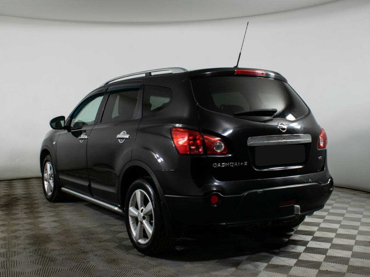 Nissan Qashqai+2 с пробегом — 2008 год. Фото: #6