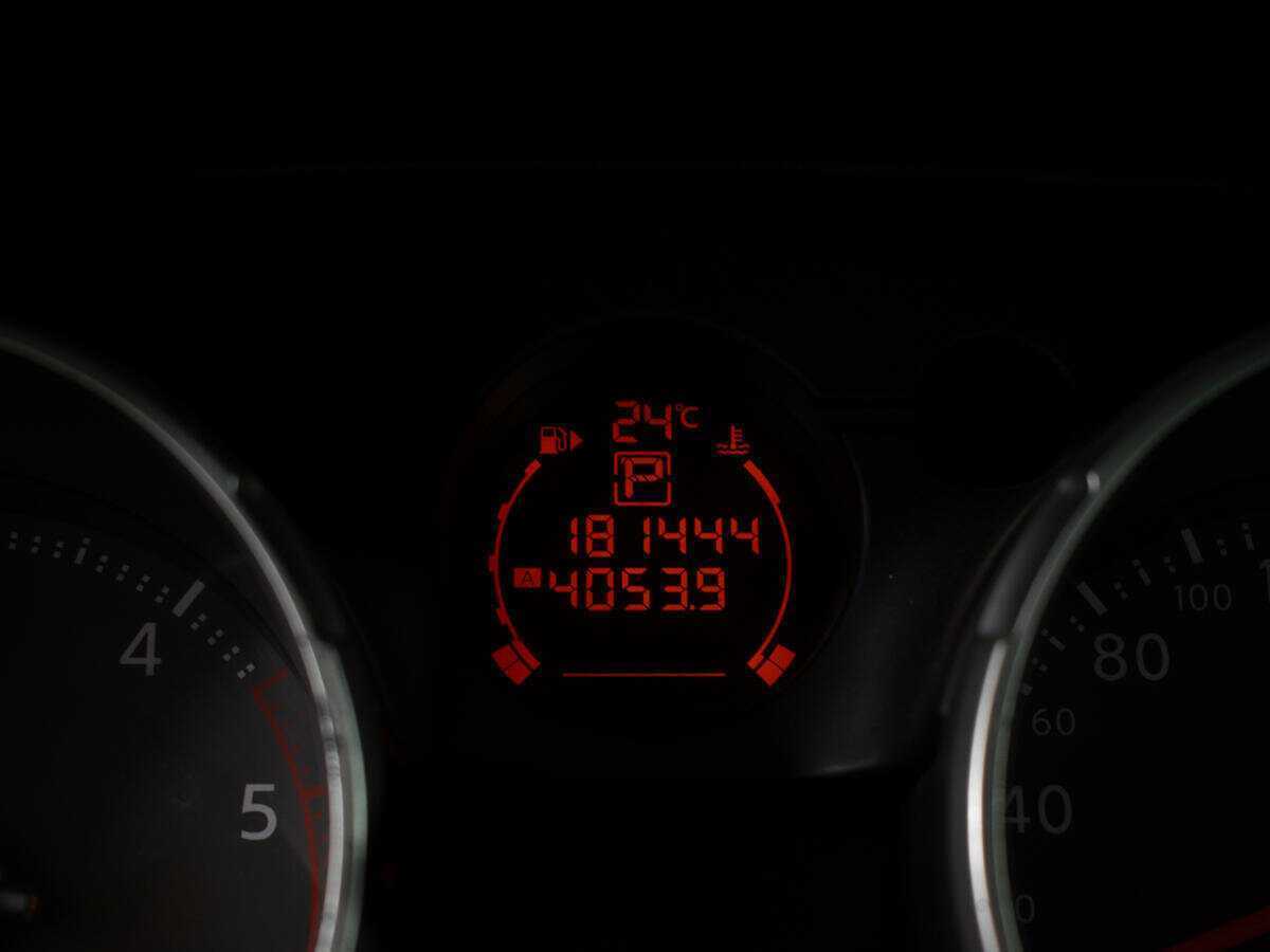 Nissan Qashqai+2 с пробегом — 2008 год. Фото: #9