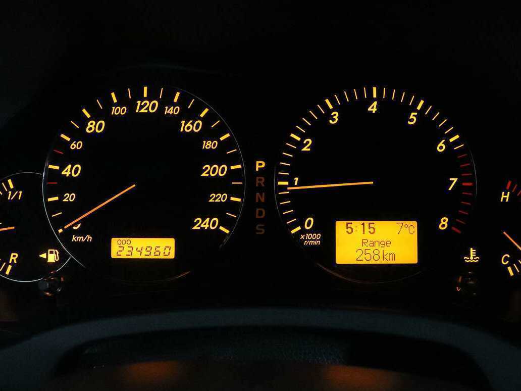 Toyota Avensis с пробегом — 2007 год. Фото: #9