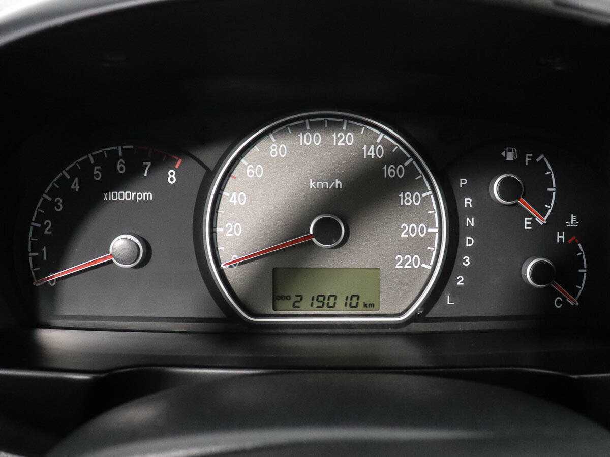 Hyundai Elantra с пробегом — 2007 год. Фото: #11