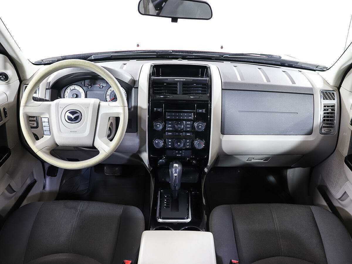 Mazda Tribute с пробегом — 2008 год. Фото: #10