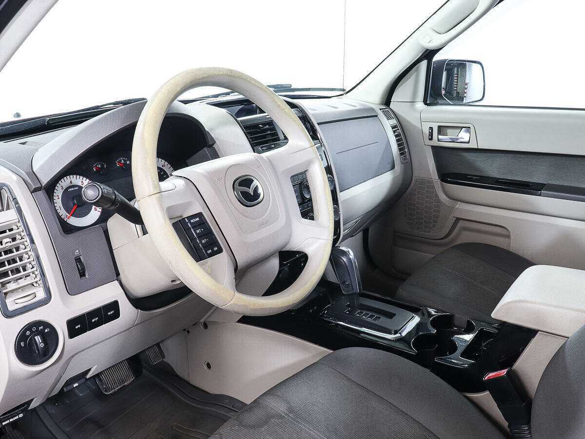 Mazda Tribute с пробегом — 2008 год. Фото: #11