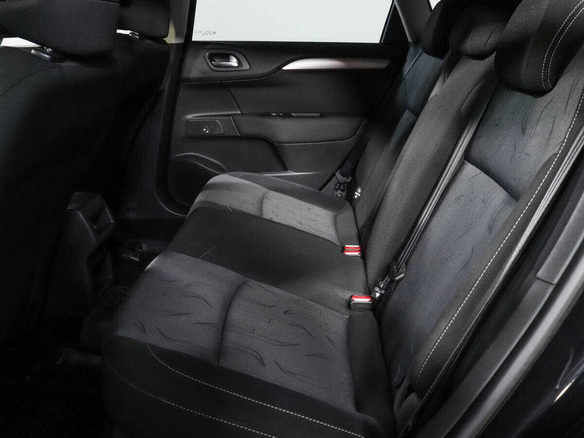 Citroen C4 с пробегом — 2011 год. Фото: #9