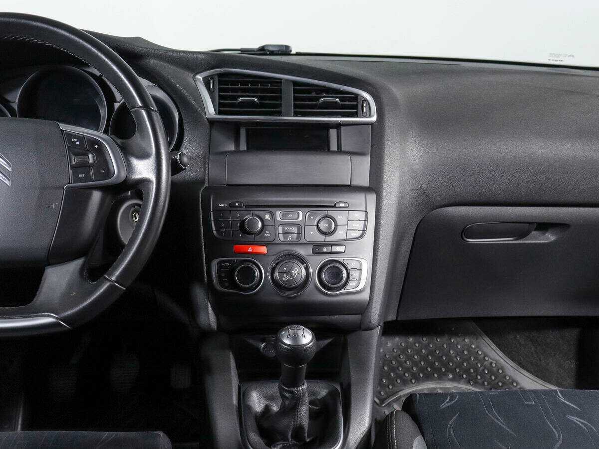 Citroen C4 с пробегом — 2011 год. Фото: #12