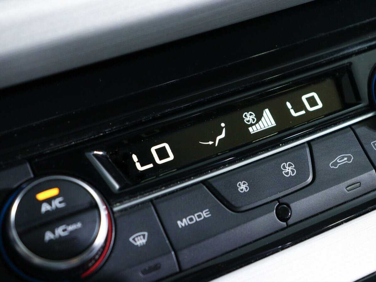 Geely Atlas с пробегом — 2019 год. Фото: #17