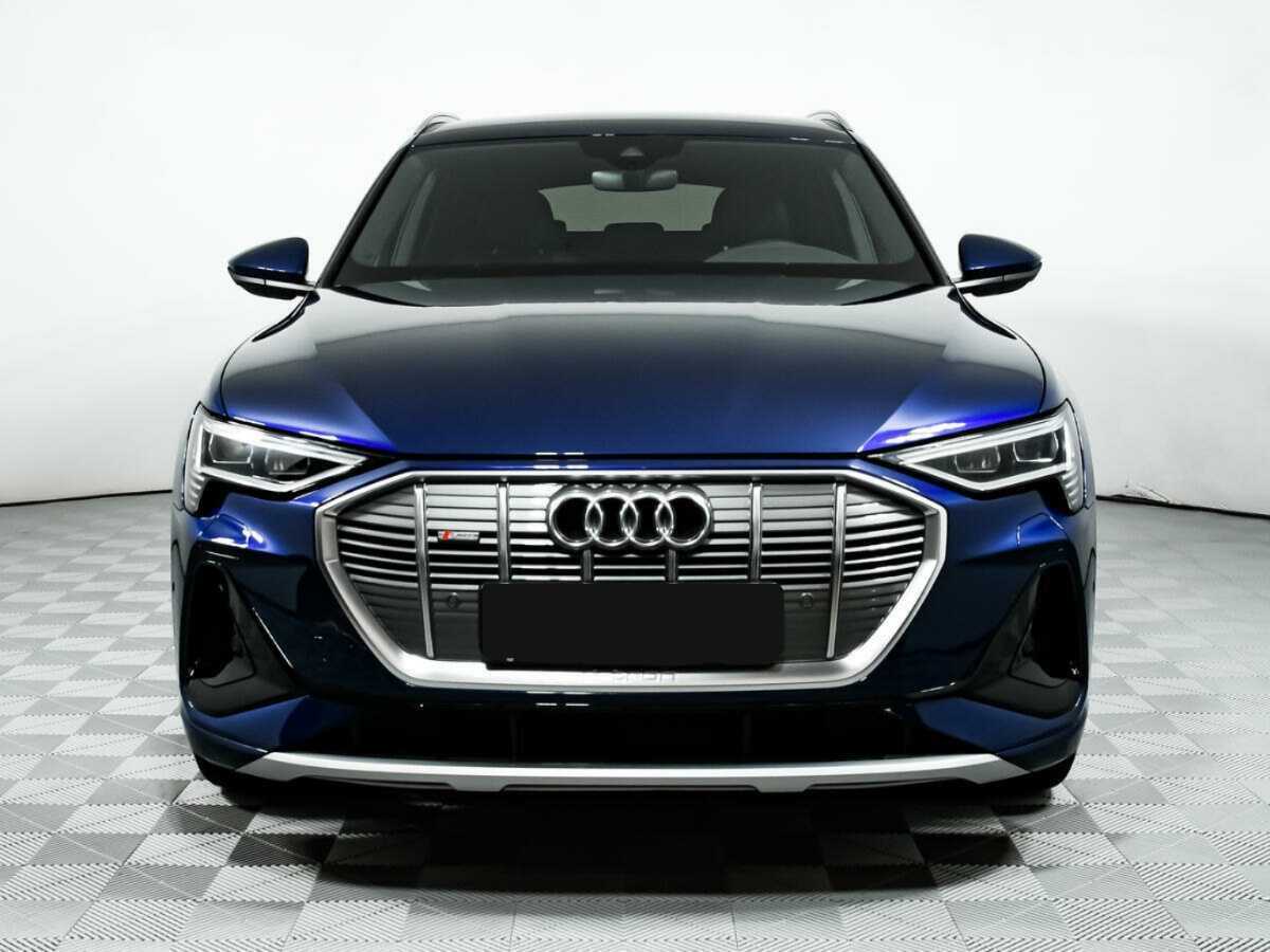 Audi e-tron с пробегом — 2022 год. Фото: #1