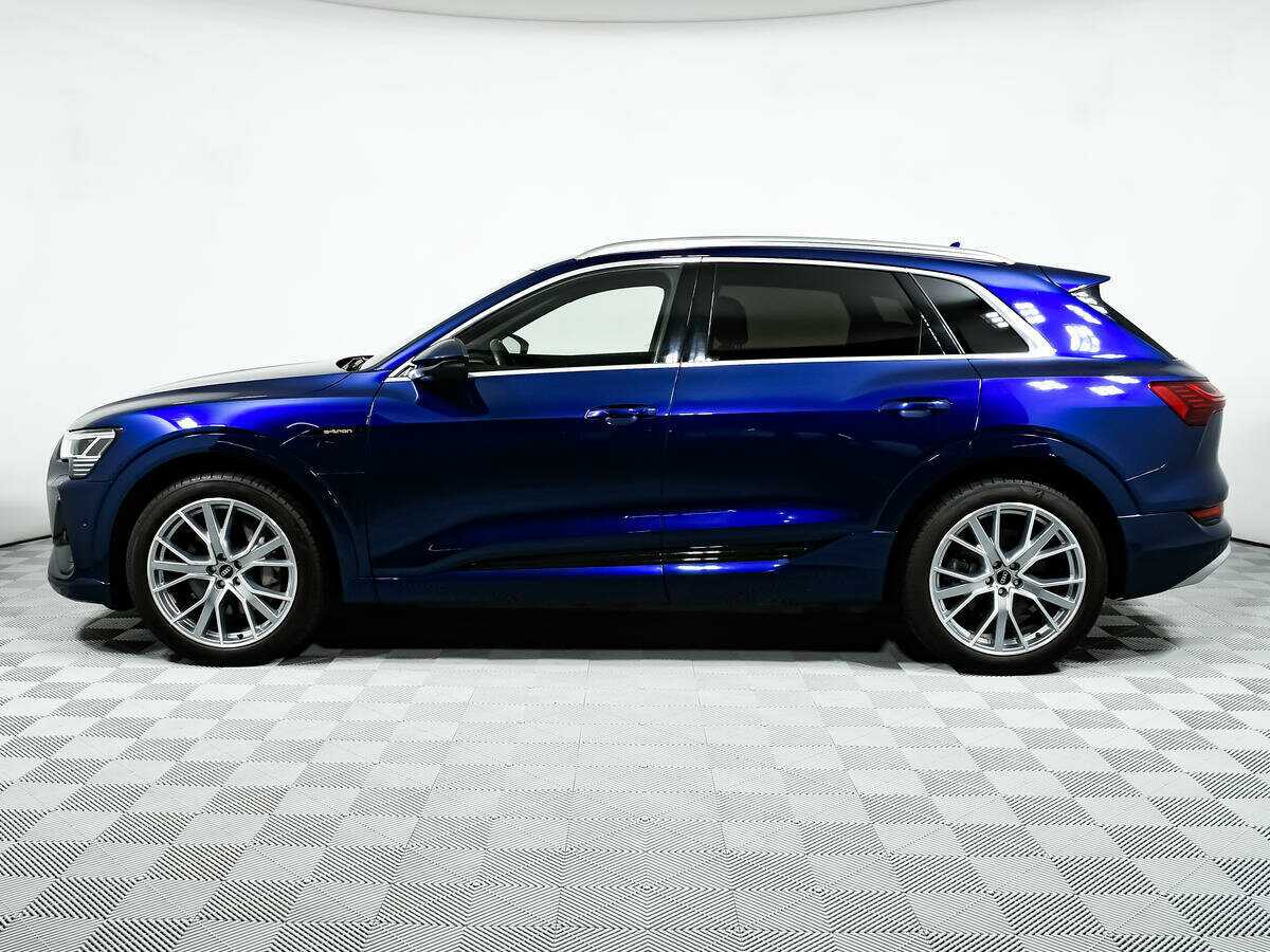 Audi e-tron с пробегом — 2022 год. Фото: #7