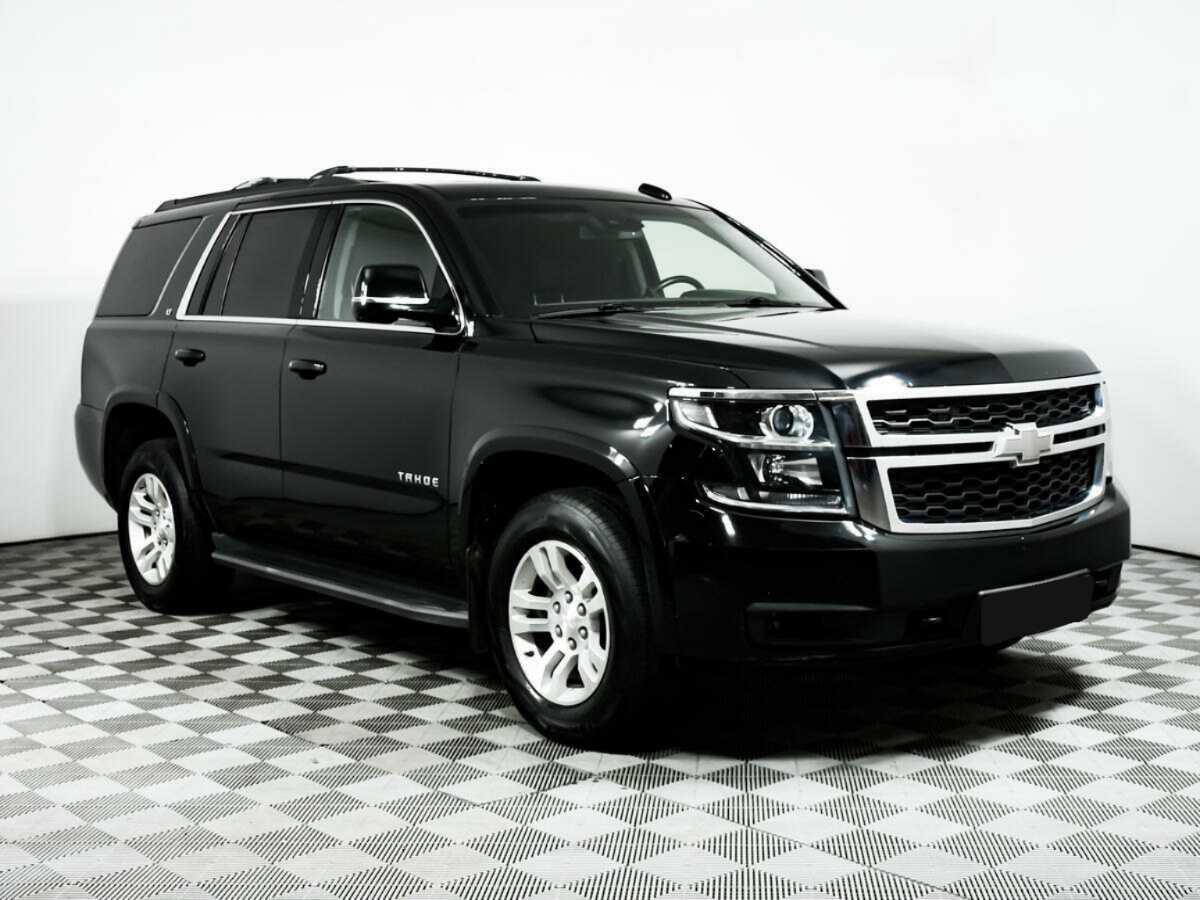 Chevrolet Tahoe с пробегом — 2017 год. Фото: #2