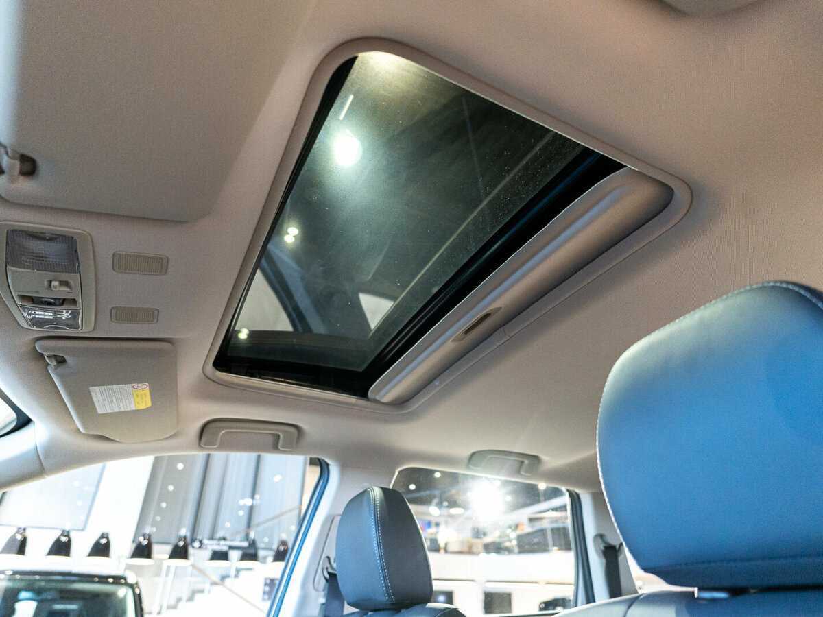 Mitsubishi Outlander с пробегом — 2022 год. Фото: #13