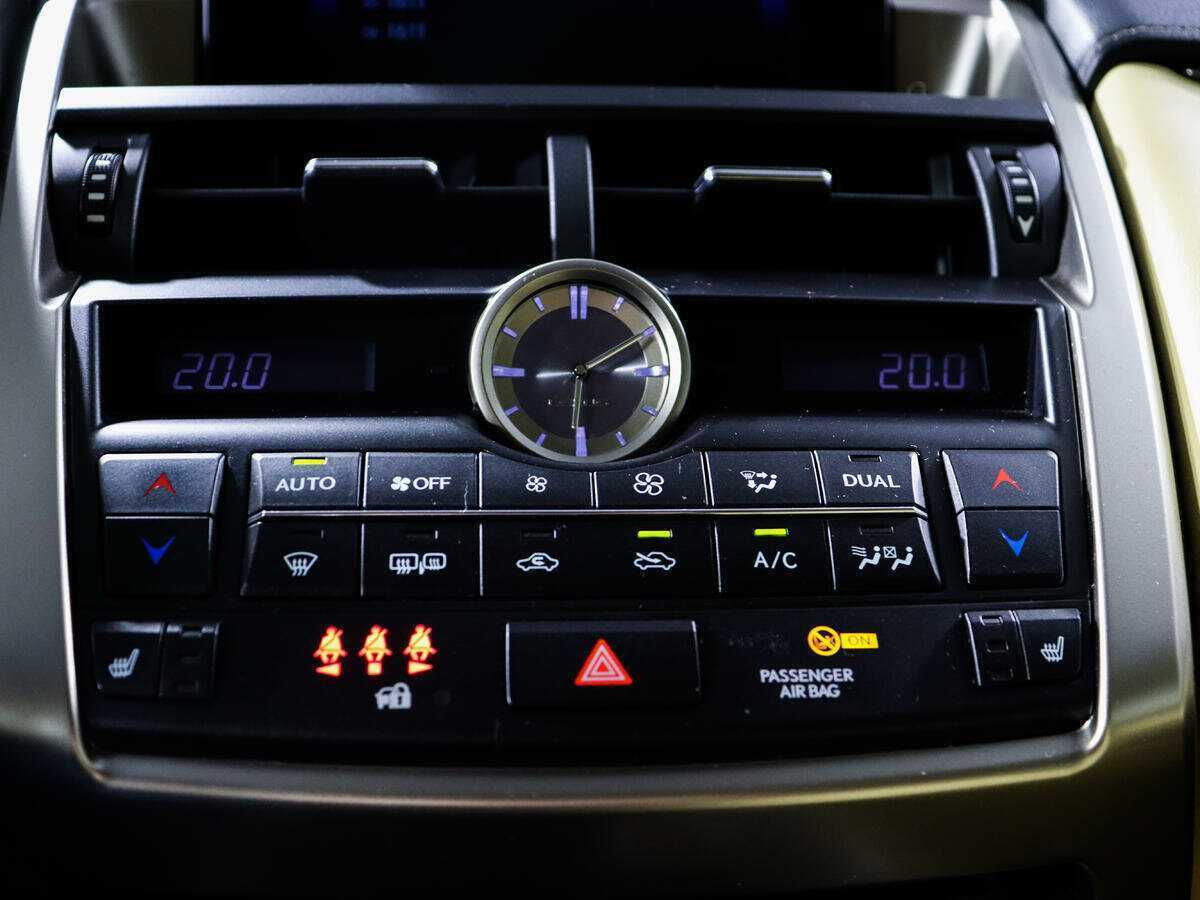 Lexus NX с пробегом — 2016 год. Фото: #15