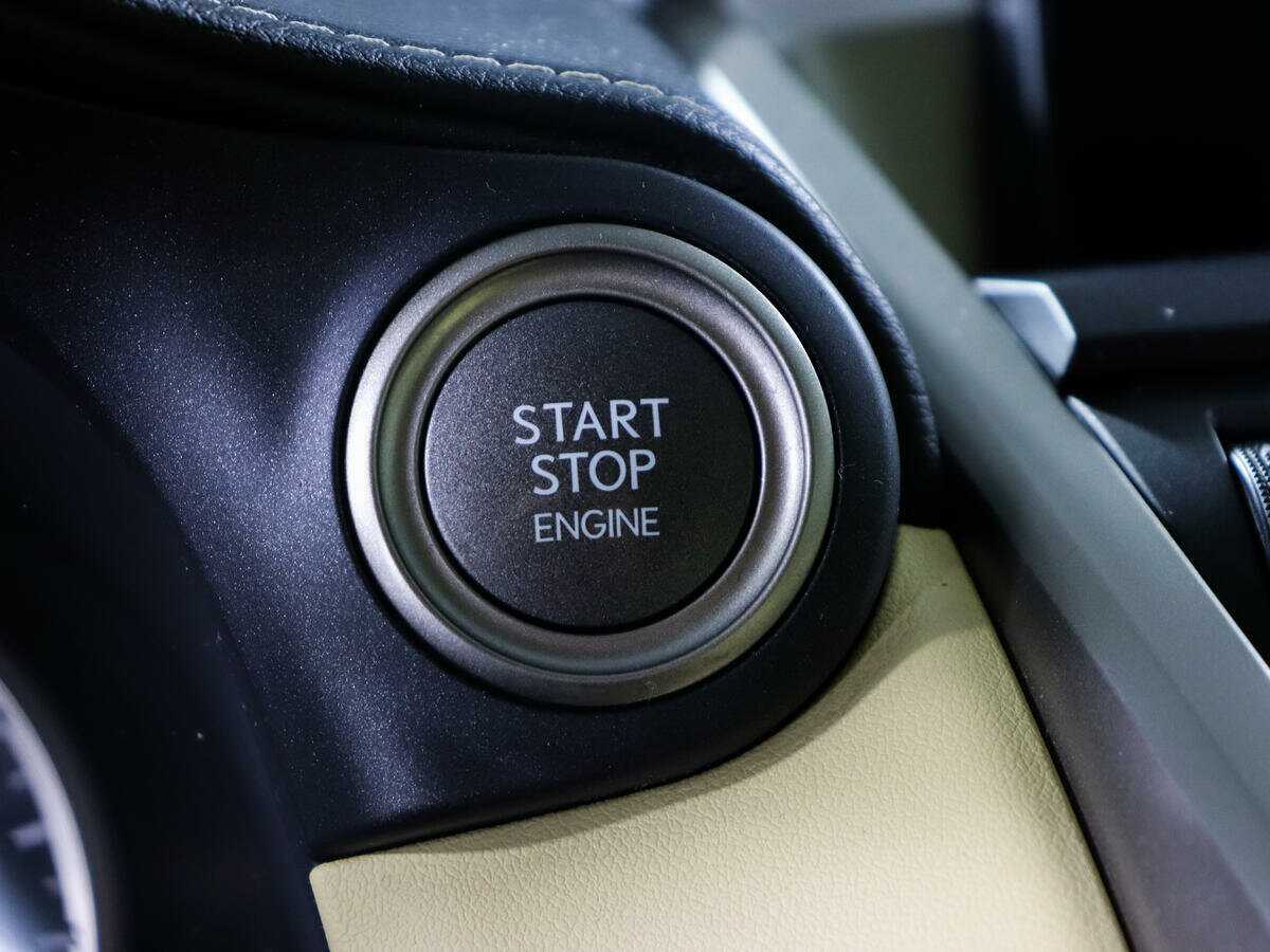 Lexus NX с пробегом — 2016 год. Фото: #16