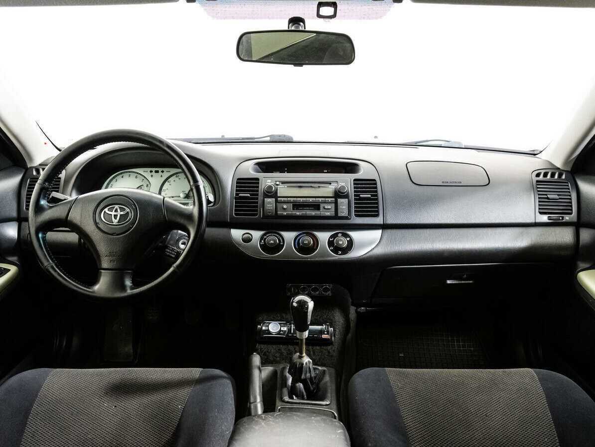 Toyota Camry с пробегом — 2001 год. Фото: #7