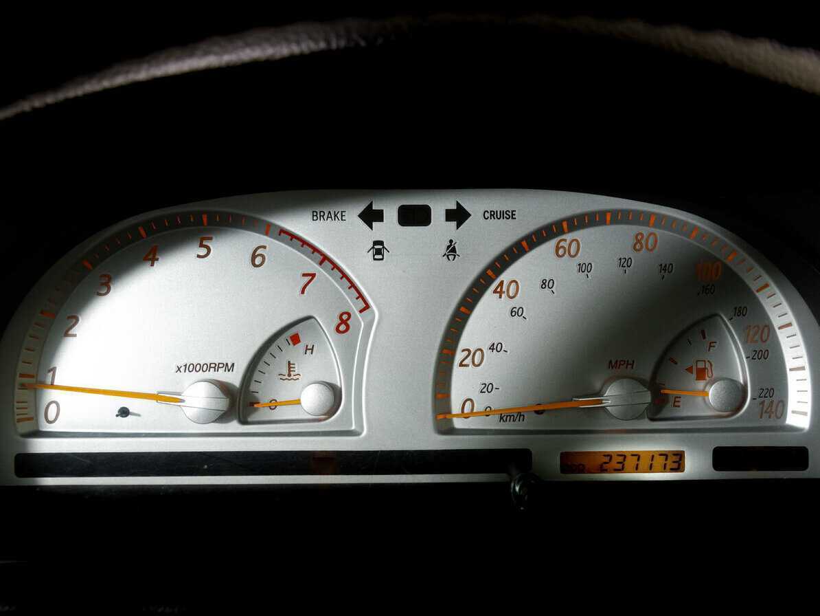 Toyota Camry с пробегом — 2001 год. Фото: #14