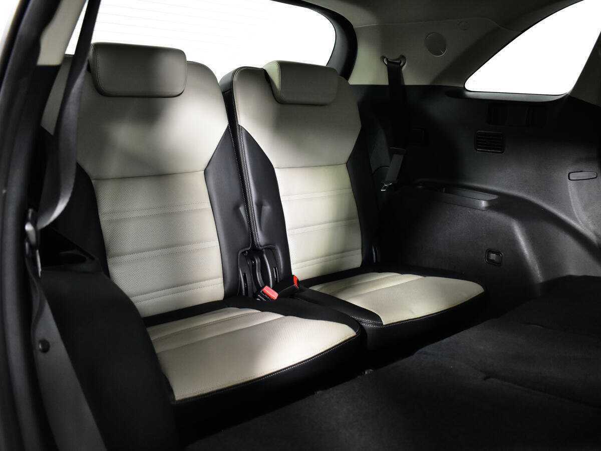 Kia Sorento с пробегом — 2018 год. Фото: #10