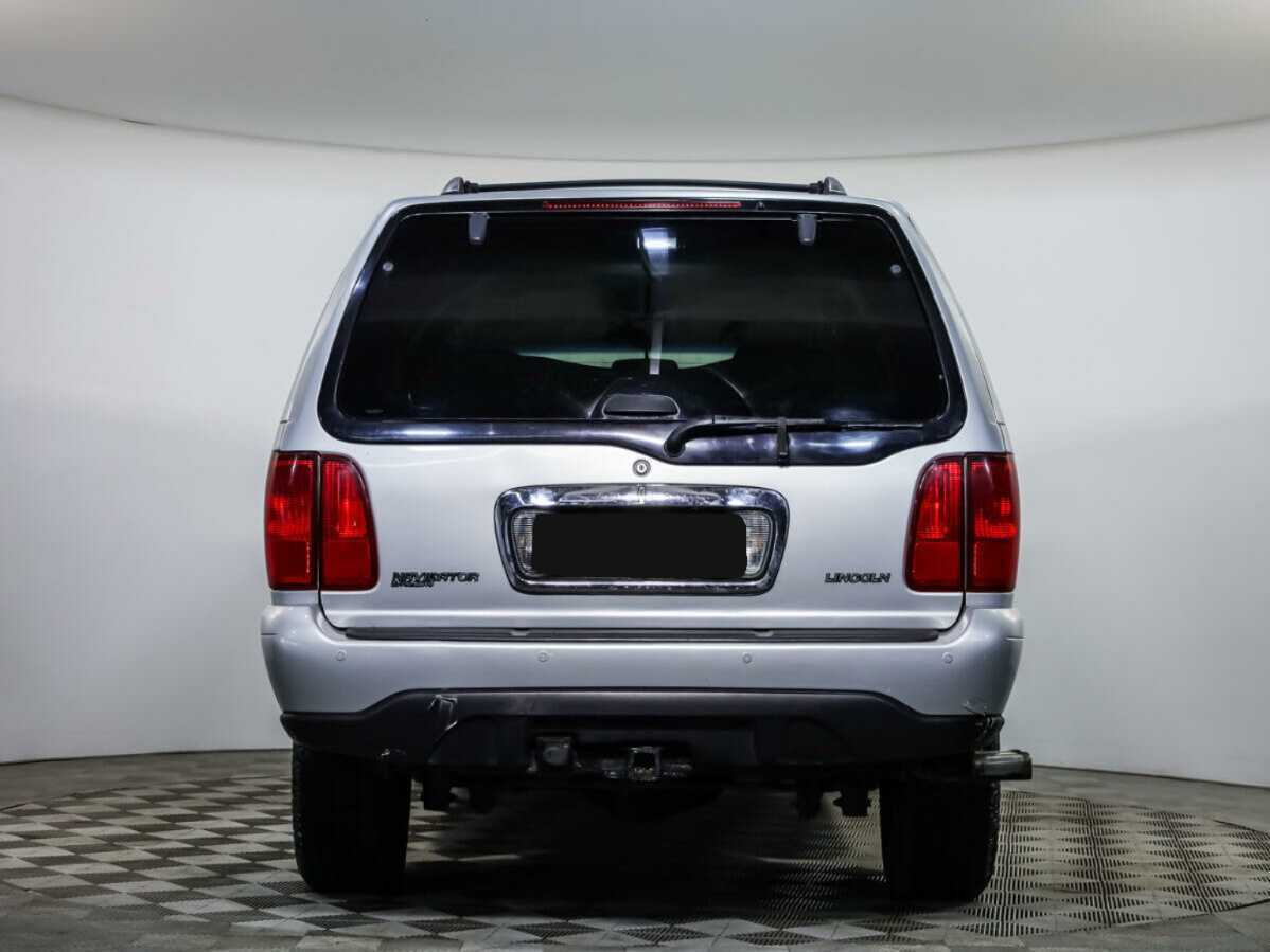Lincoln Navigator с пробегом — 1999 год. Фото: #4