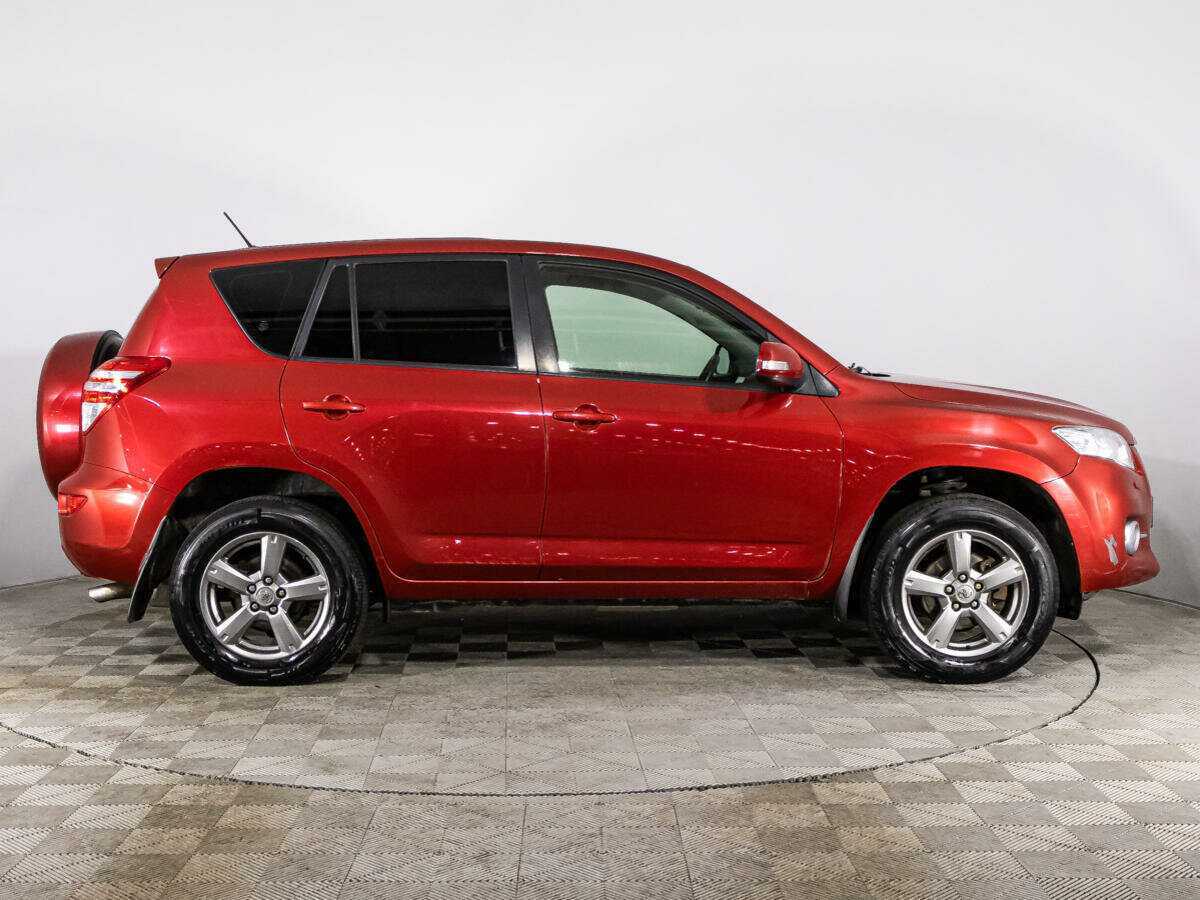 Toyota RAV4 с пробегом — 2010 год. Фото: #3