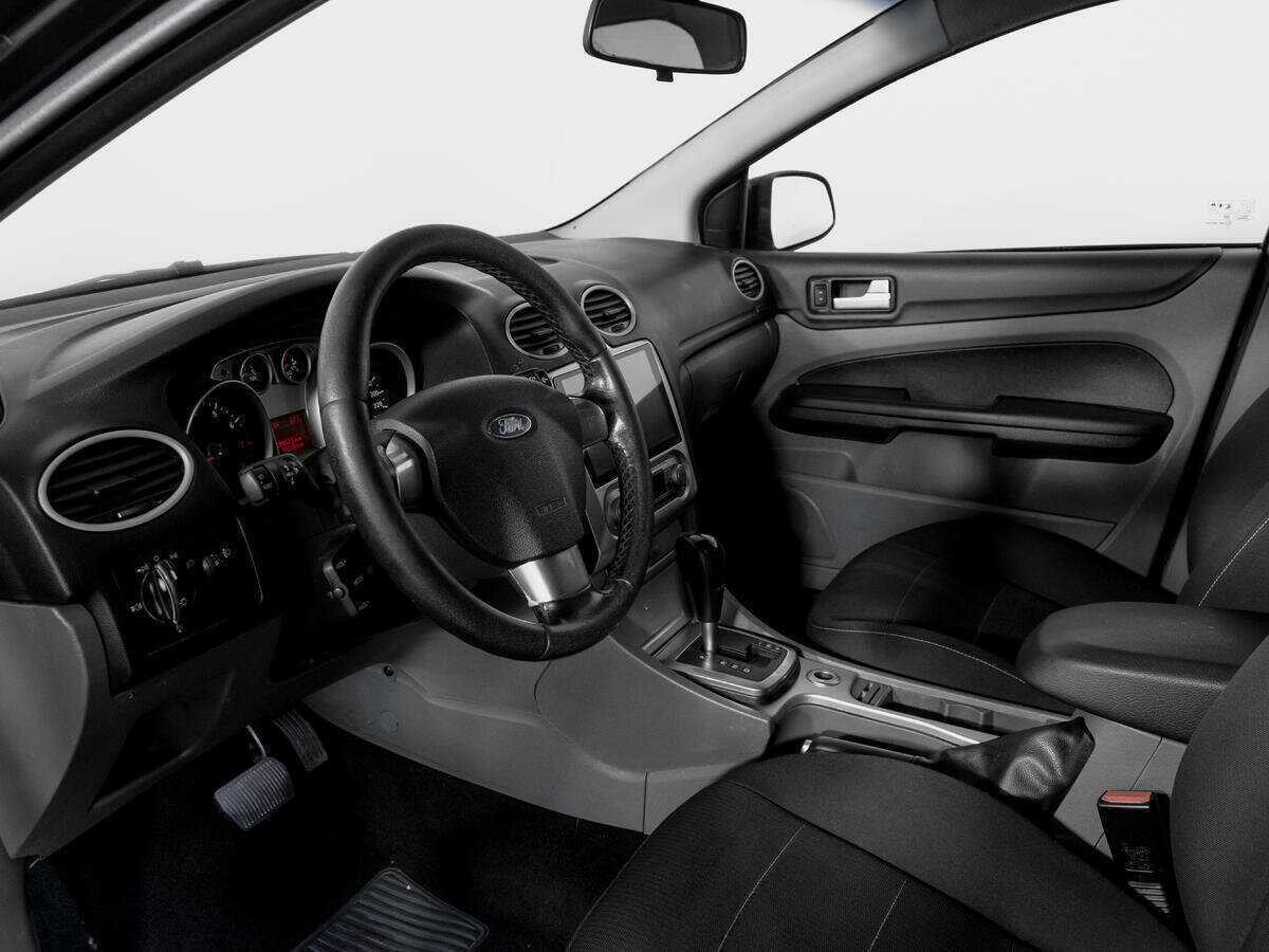 Ford Focus с пробегом — 2008 год. Фото: #14