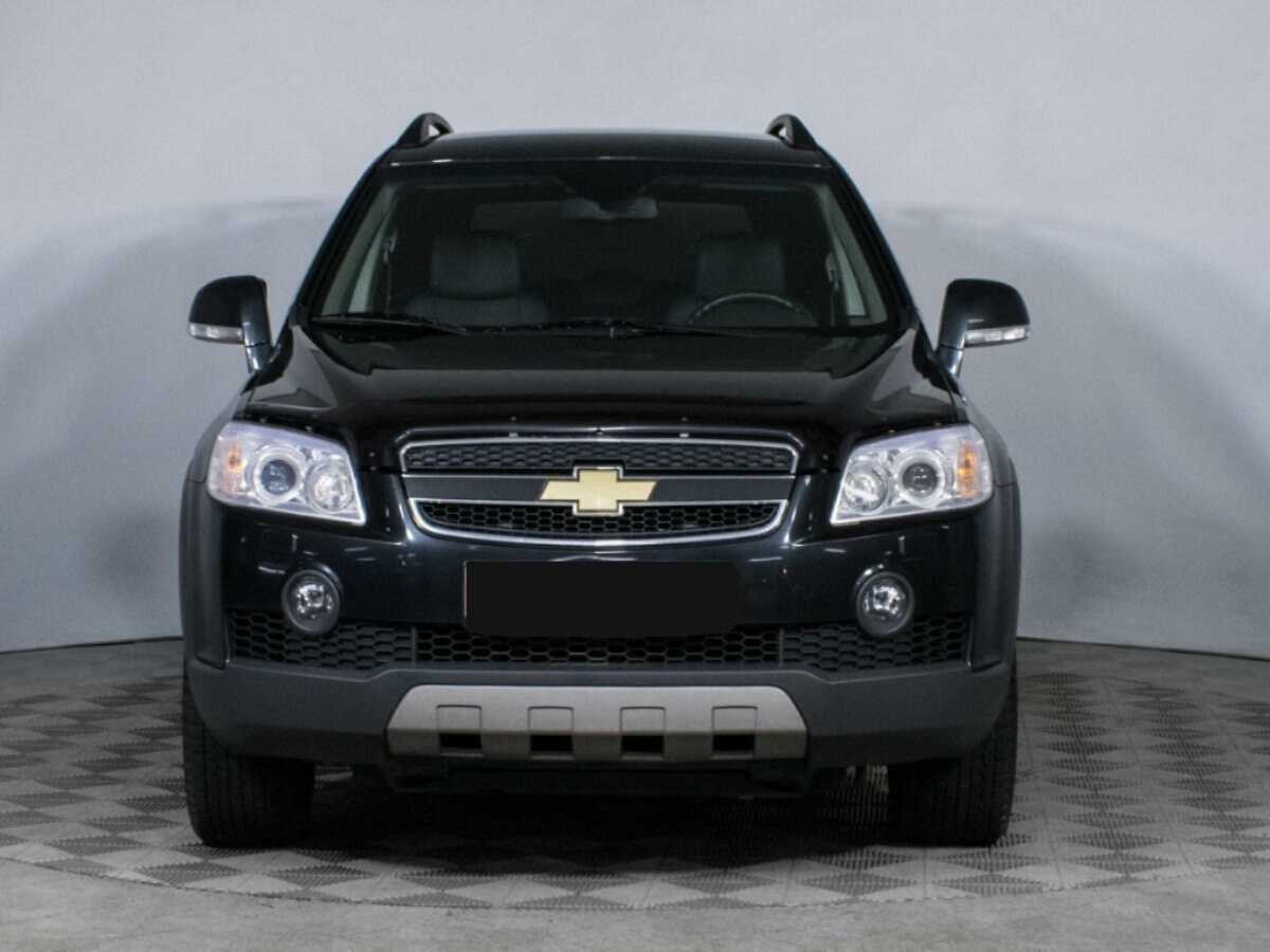 Chevrolet Captiva с пробегом — 2008 год. Фото: #1