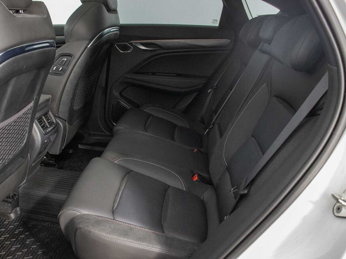 Geely Tugella с пробегом — 2023 год. Фото: #10