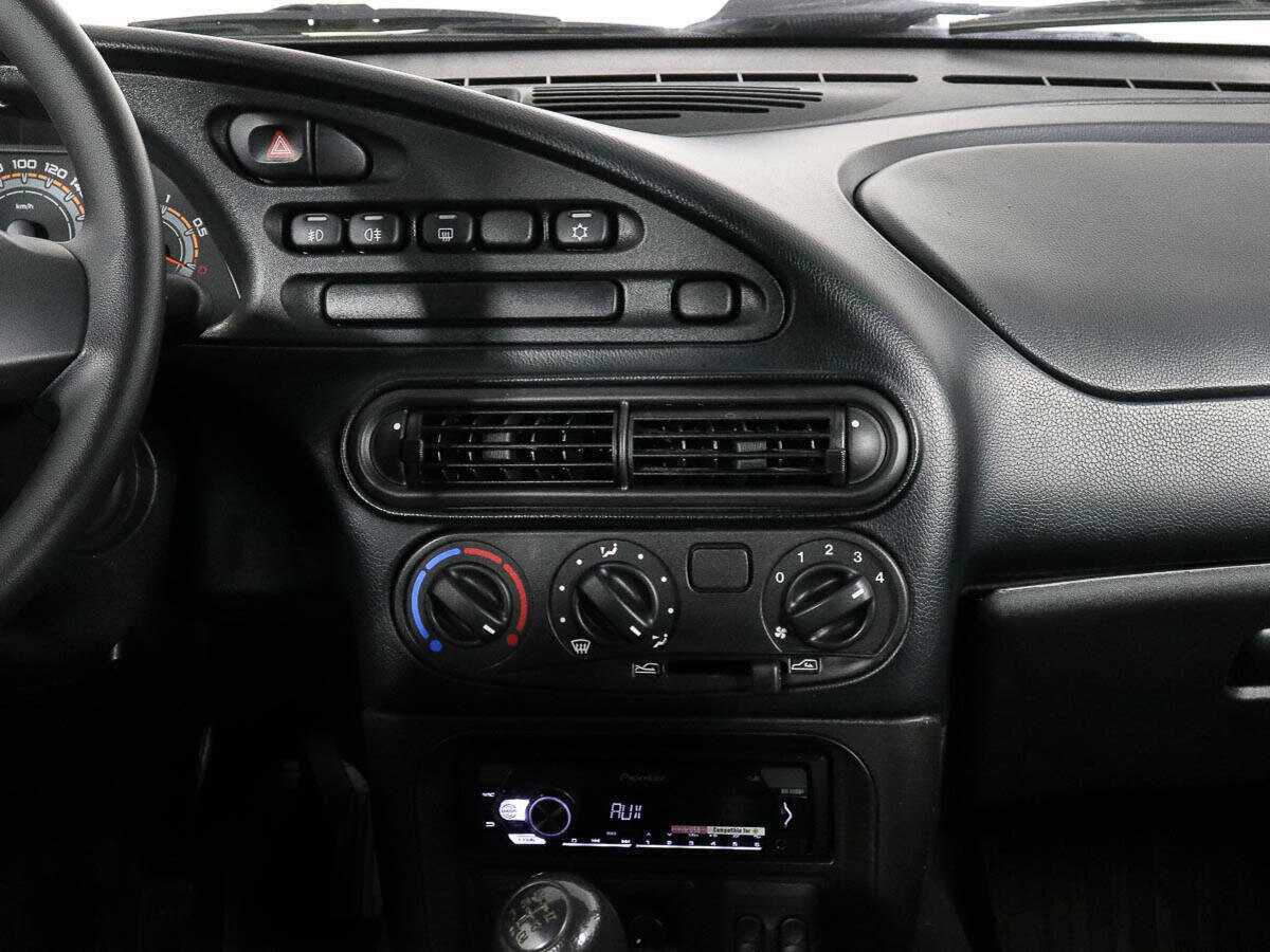 Lada (ВАЗ) Niva с пробегом — 2021 год. Фото: #10