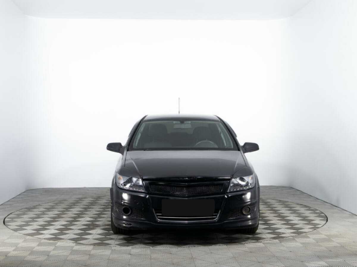 Opel Astra с пробегом — 2008 год. Фото: #1