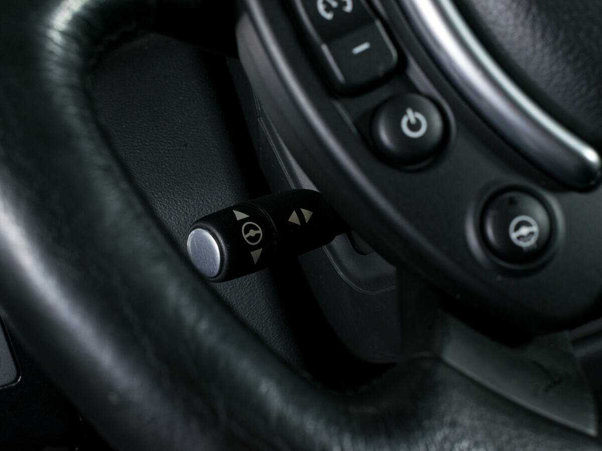 Land Rover Range Rover с пробегом — 2008 год. Фото: #15