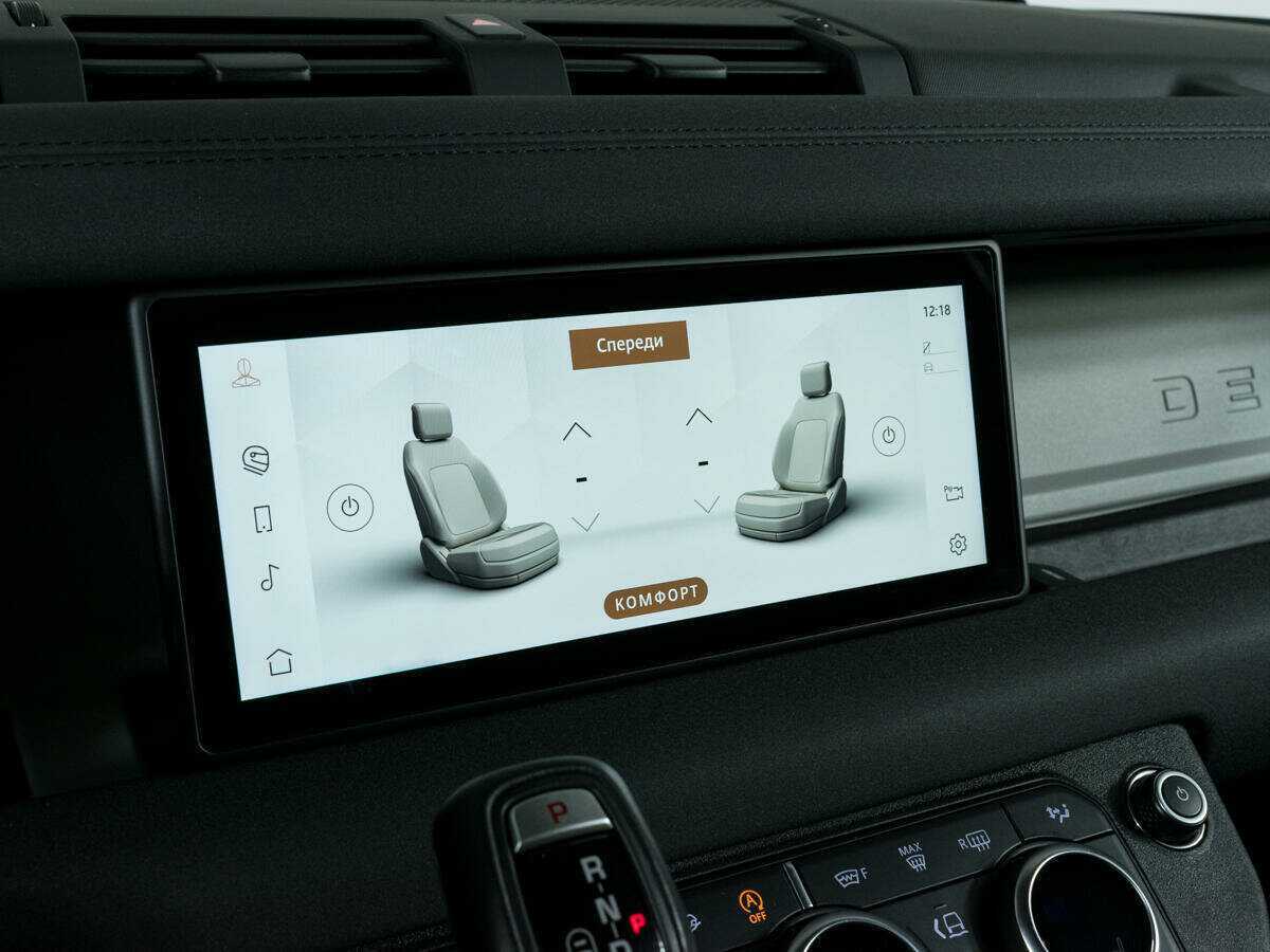 Land Rover Defender с пробегом — 2020 год. Фото: #12