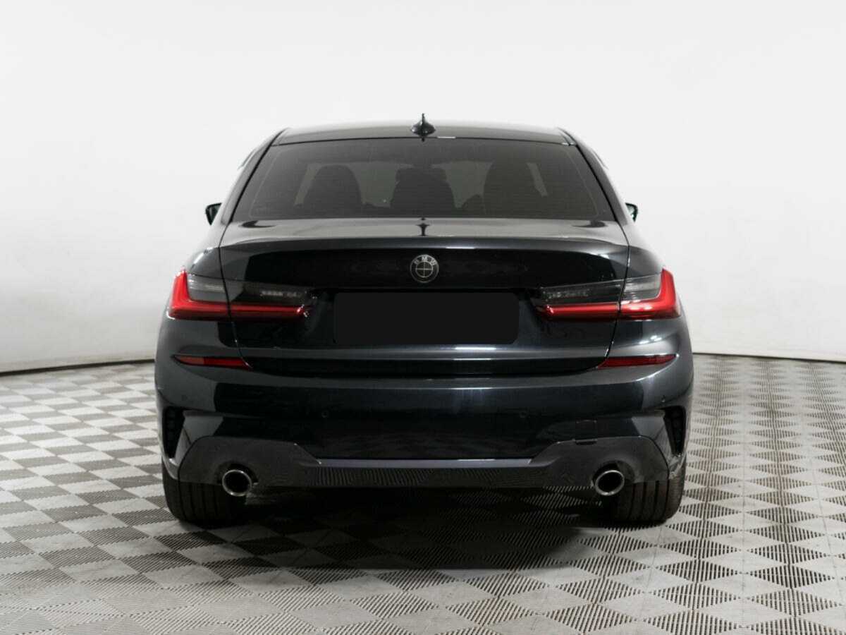 BMW 3 серии с пробегом — 2020 год. Фото: #4